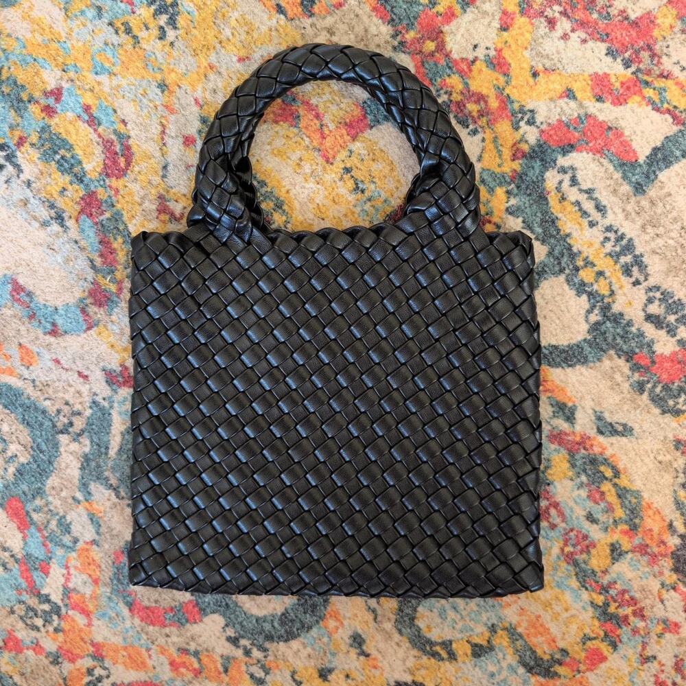 Vegan leather intrecciato hand bag